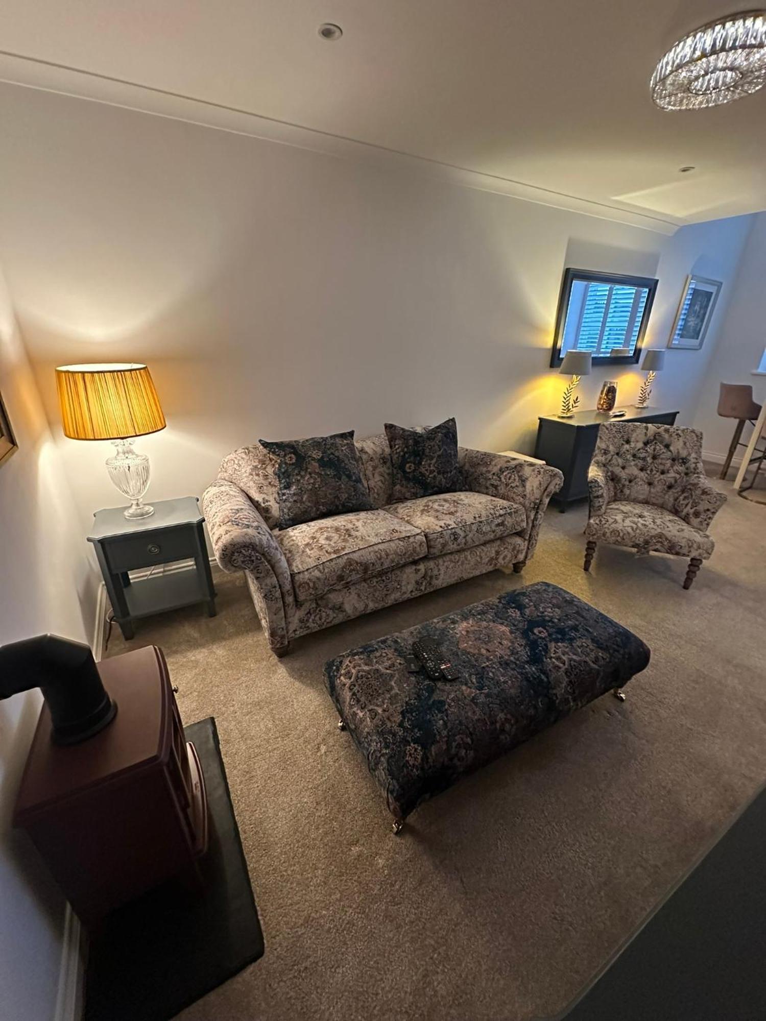 Luxury Moffat Apartment - High End Furnishing Exterior photo
